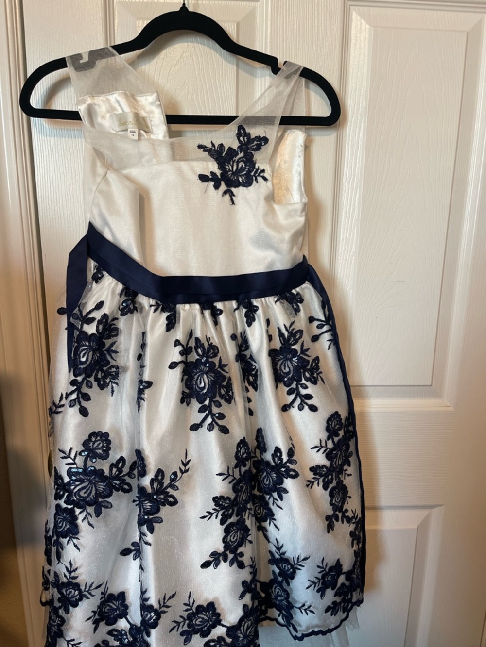 American Princess White and Navy Floral Embroidered Party Dress - Picture 3 of 3